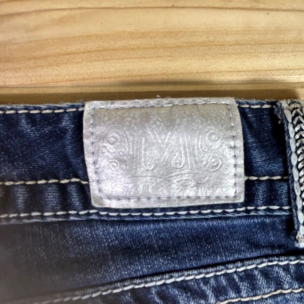 Maurices Premium Jeans Womens 3/4 Embellished Studded Boot Cut Low Rise Denim - Picture 9 of 13